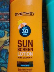 Everwey SPF 30 Sunscreen Lotion