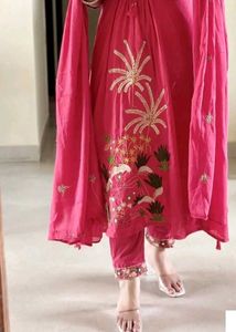 Beautiful Kurtha Set😍