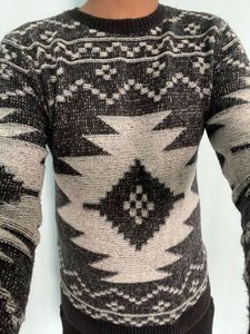 IMPORTED ON THE BYAS SWEATER