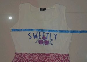 Cute &#39;Sweetly&#39; Graphic Tee