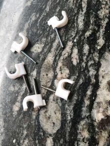 Cable Clips with Nails - Pack of 40
