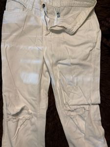 Slash knee White Jeans