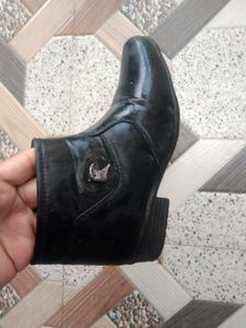 Kids BlackLeather Ankle Boots(Genuine Offer accept