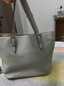 Branded Van Hussain Cream Handbag