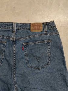 Levi&#39;s Bootcut Blue Jeans