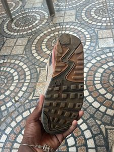Nike Air Max 90 - Well Worn