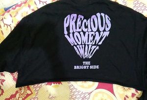 Black &#39;The Bright Side&#39; Cropped Long Sleeve