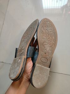 Metalic Grey And Black Flat Sandals