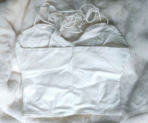 Price Drop ☺️ Urbanic Sleeveless White Top