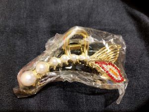 Rhinestone Hair Claw Clip