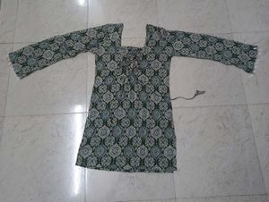 Patterned Long Sleeve Corset Kurti
