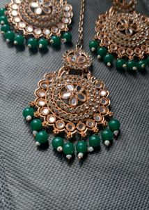 Elegant Indian Jewelry Set