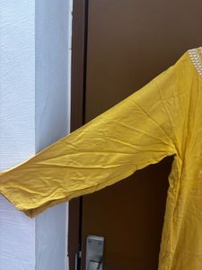 Max Kurta With Embroidery
