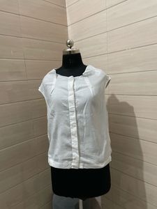 korean imported Sleeveless White Top