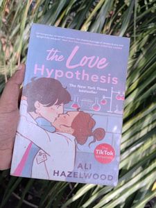 The Love Hypothesis By Ali Hazelwood