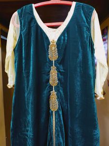 XXL Velvet Coat Model Full Gown Set