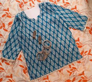 Elegant Blue Printed Short Kurti