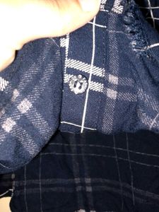 Cropped Navy Blue shirt