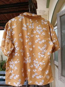 Floral Print Shirt 💐