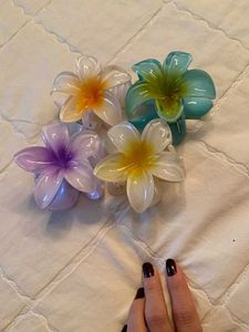 Flower Hair Claws(Pack Of 4)