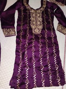 Elegant Purple heavy dupatta shrara readyment Suit