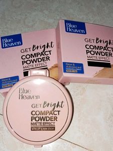 Blue Heaven Compact Powder