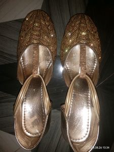 New Pakistani Jooti