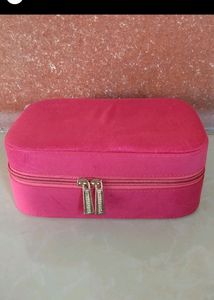 Faces Canada Red Jewellery Box