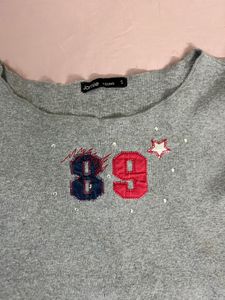 SALE ‼️Y2K T-shirt