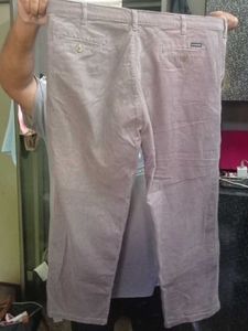 Men&#39;s Gray Chinos