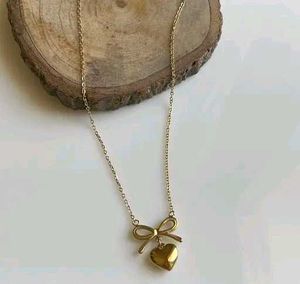 Bow Heart Neckpiece