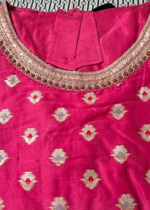 Elegant Pink Embroidered kurta