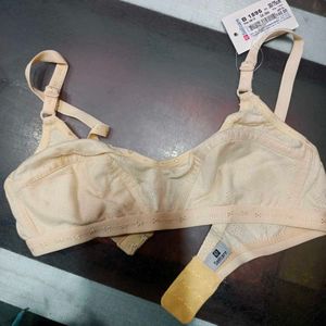 🎀 30 SIZE BRA (ONLY ONE) 🎀