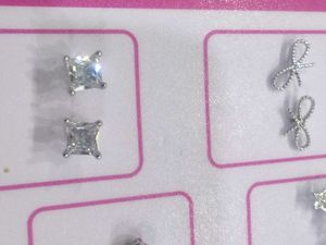 925 Sparkling Square Stud Earrings Wth Hallmark