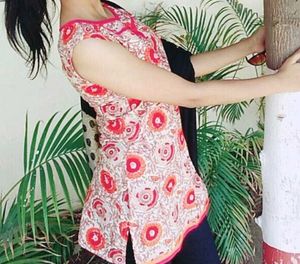 Sleeveless Printed Cotton Kurti/Tunic