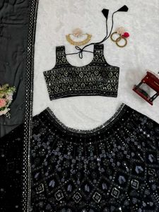 🆕️🆕️Gorgeous Black Bridesmaids Lehenga