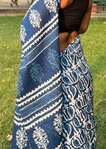 Elegant Indigo Printed Saree