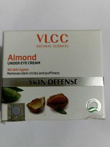 VLCC Almond Under Eye Cream