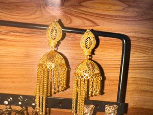 Gold Earring