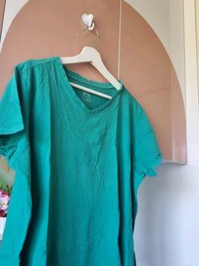 aLL BRAND WOMEN&#39;S PLUS SIZE 5 No. T- Shirt.
