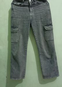 Cargo Jeans