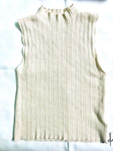 WITH TAG Sleeveless Top