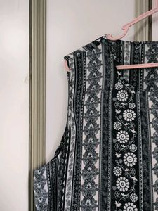 Patterned Sleeveless Dress