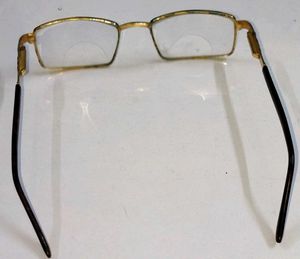 Sun glasses Metal frame trend new stock totally