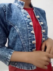 Denim Croped Jacket With 3/4 Sleeves