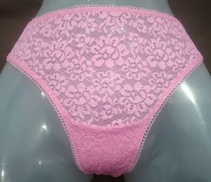 Pink Lace Briefs 🔥