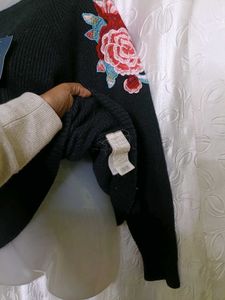 Y2k Embroidered Pullover 🌹