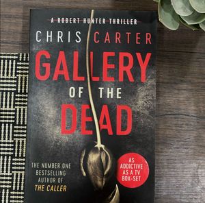 Gallery of the Dead by Chris Carter