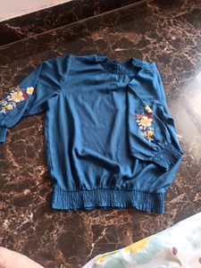 Tortoise Top With Embroidery