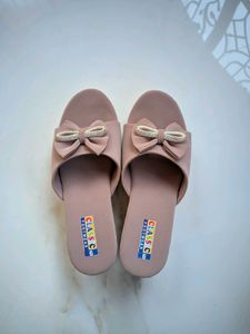 Cute Pink Bow Slides